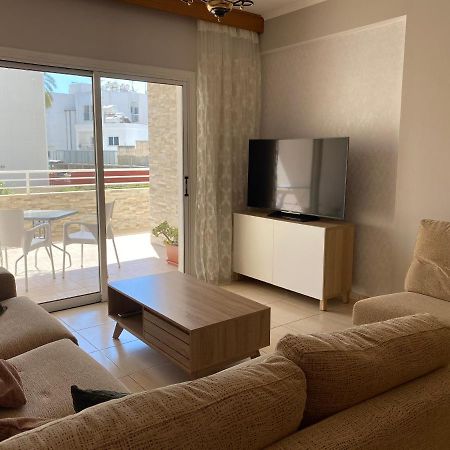 Holiday City Center Apartment Larnaca Exterior foto
